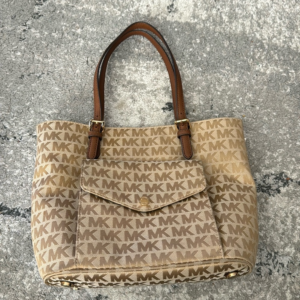 MK Tote
